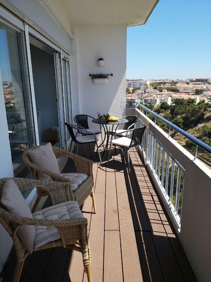 Superb View Over Cascais And The Ocean, With Wonderful Balcony المظهر الخارجي الصورة